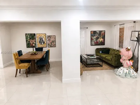 11220 SW 47th Terrace Miami FL 33165