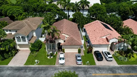 1773 NW 72nd Way Pembroke Pines FL 33024