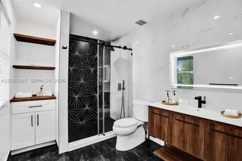 740 E Cypress Pointe Drive E Pembroke Pines FL 33027