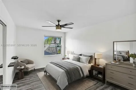 740 E Cypress Pointe Drive E Pembroke Pines FL 33027