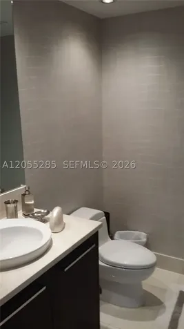 17121 Collins Avenue Sunny Isles Beach FL 33160