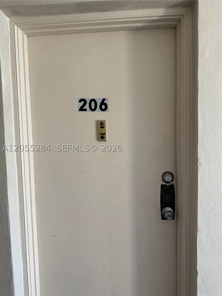 4046 NW 19th Street Lauderhill FL 33313