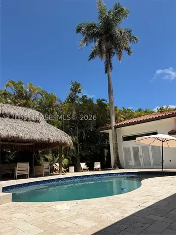 5721 SW 59th Place South Miami FL 33143