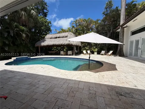 5721 SW 59th Place South Miami FL 33143