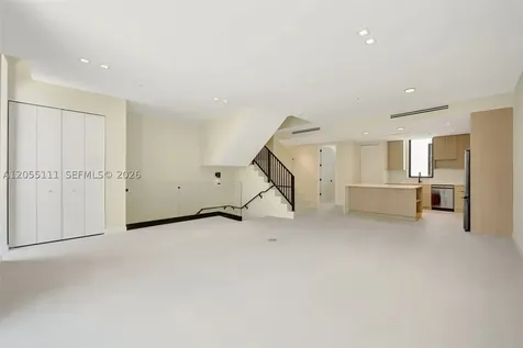 2692 SW 25th Avenue Miami FL 33133