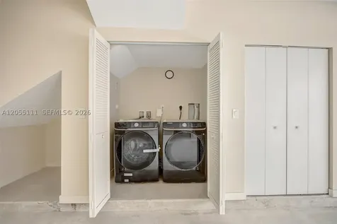 2692 SW 25th Avenue Miami FL 33133