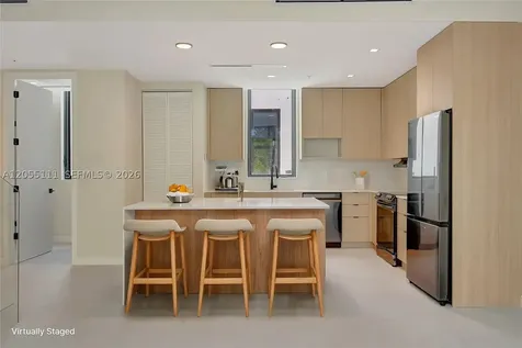 2692 SW 25th Avenue Miami FL 33133