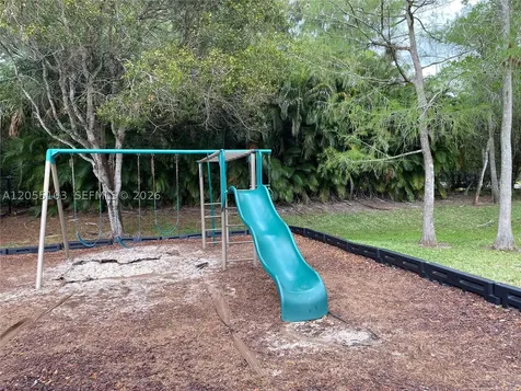4177 N Haverhill Road West Palm Beach FL 33417