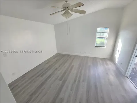 5307 NW 93rd Avenue Sunrise FL 33351