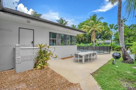 801 SW 24th Road Miami FL 33129