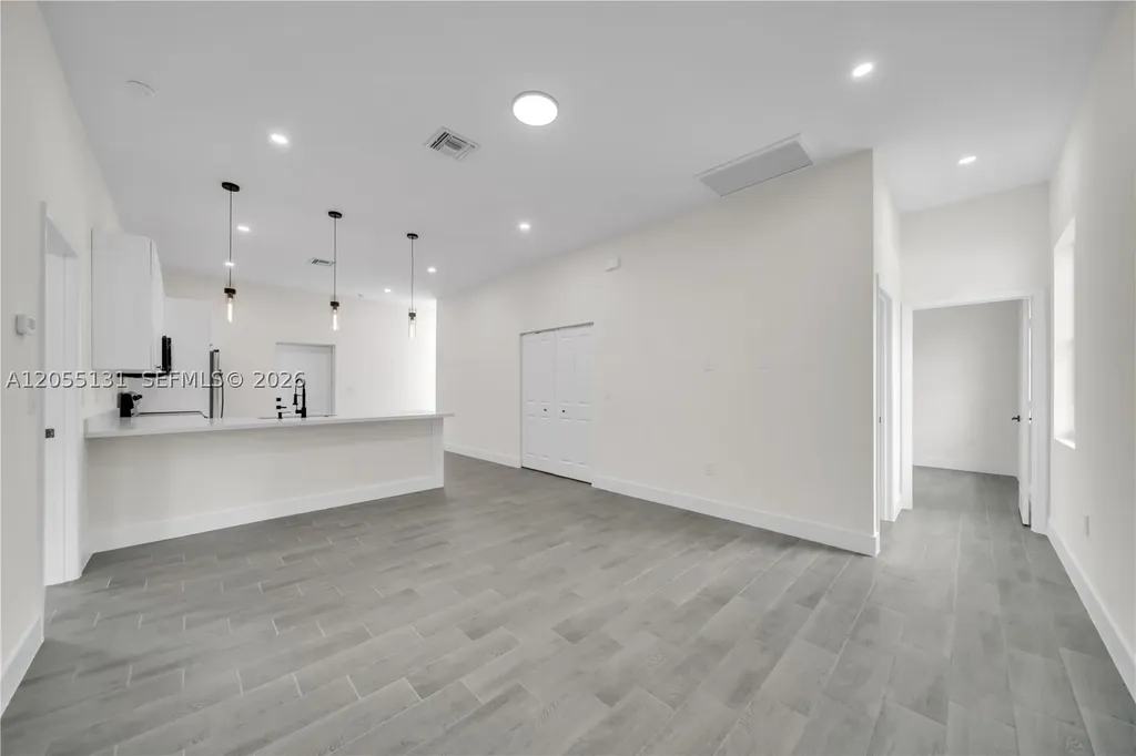 707 Randall Avenue Other City - In The State Of Florida FL 33974