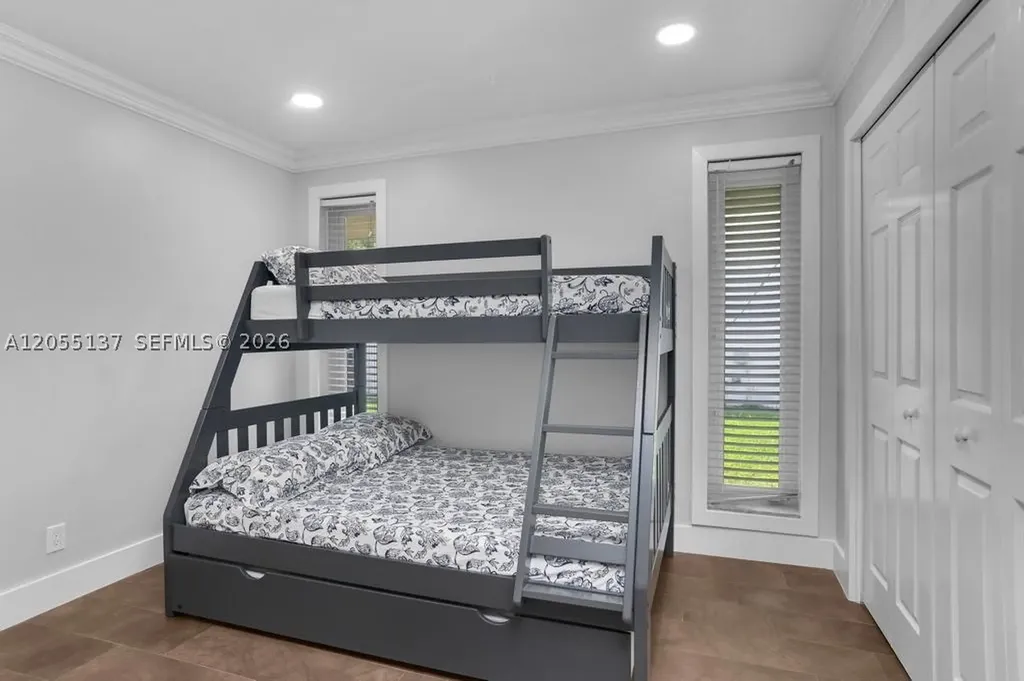 3321 N 37th Street Hollywood FL 33021