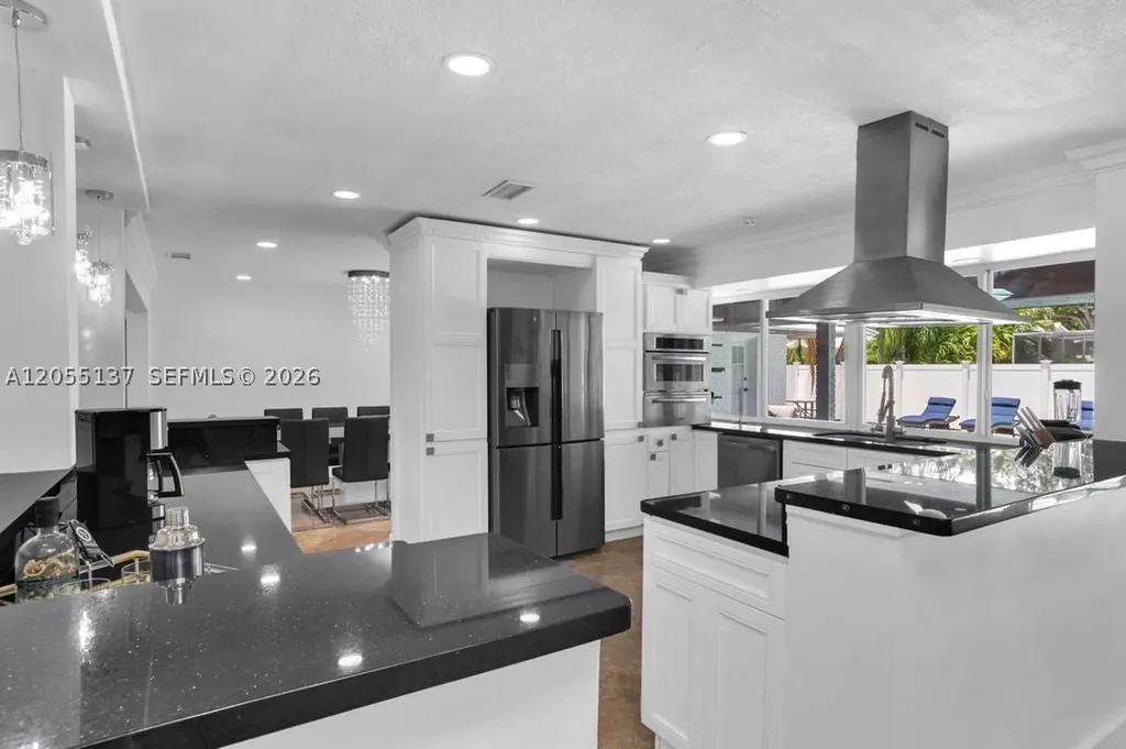 3321 N 37th Street Hollywood FL 33021