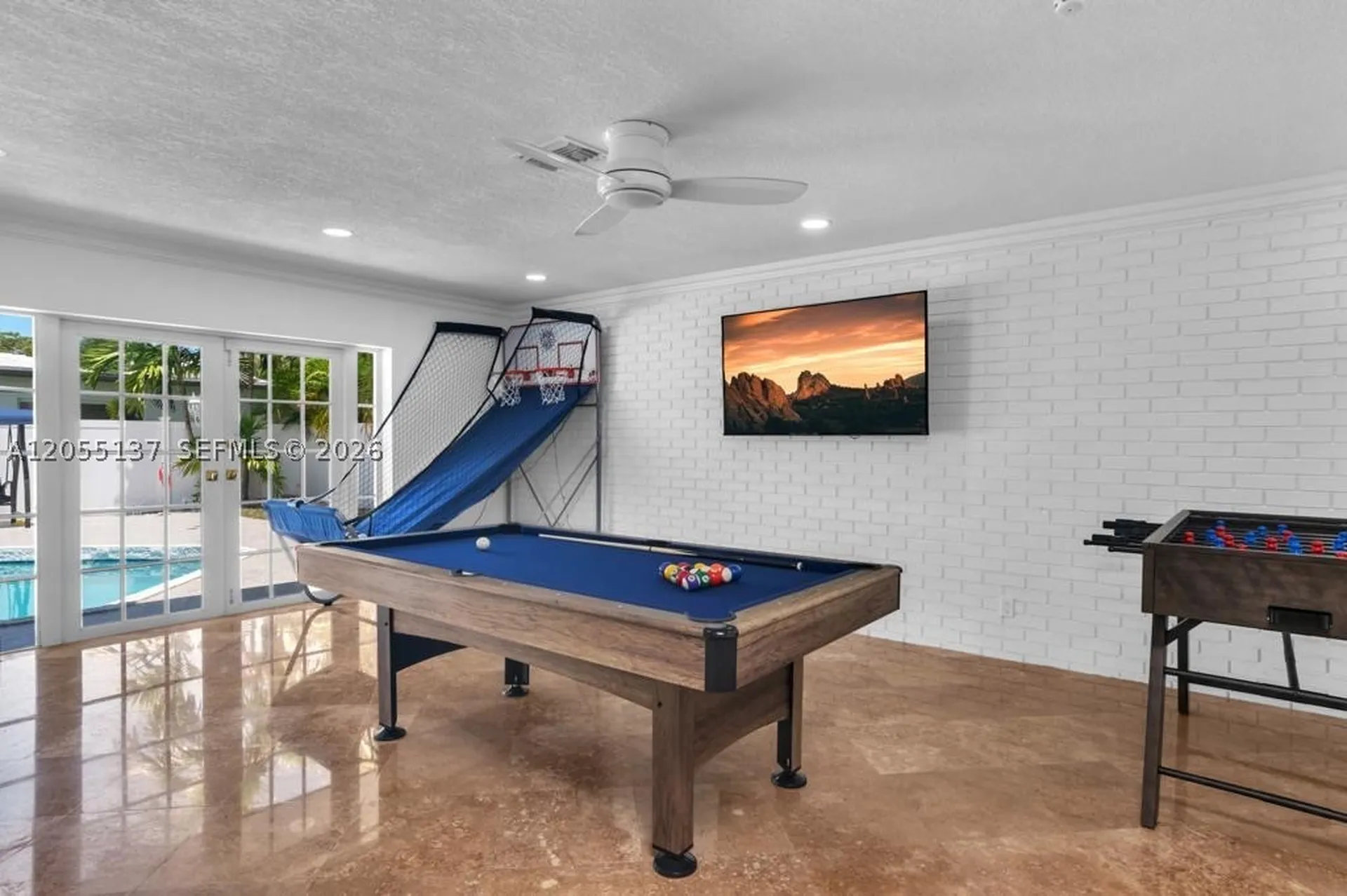 3321 N 37th Street Hollywood FL 33021