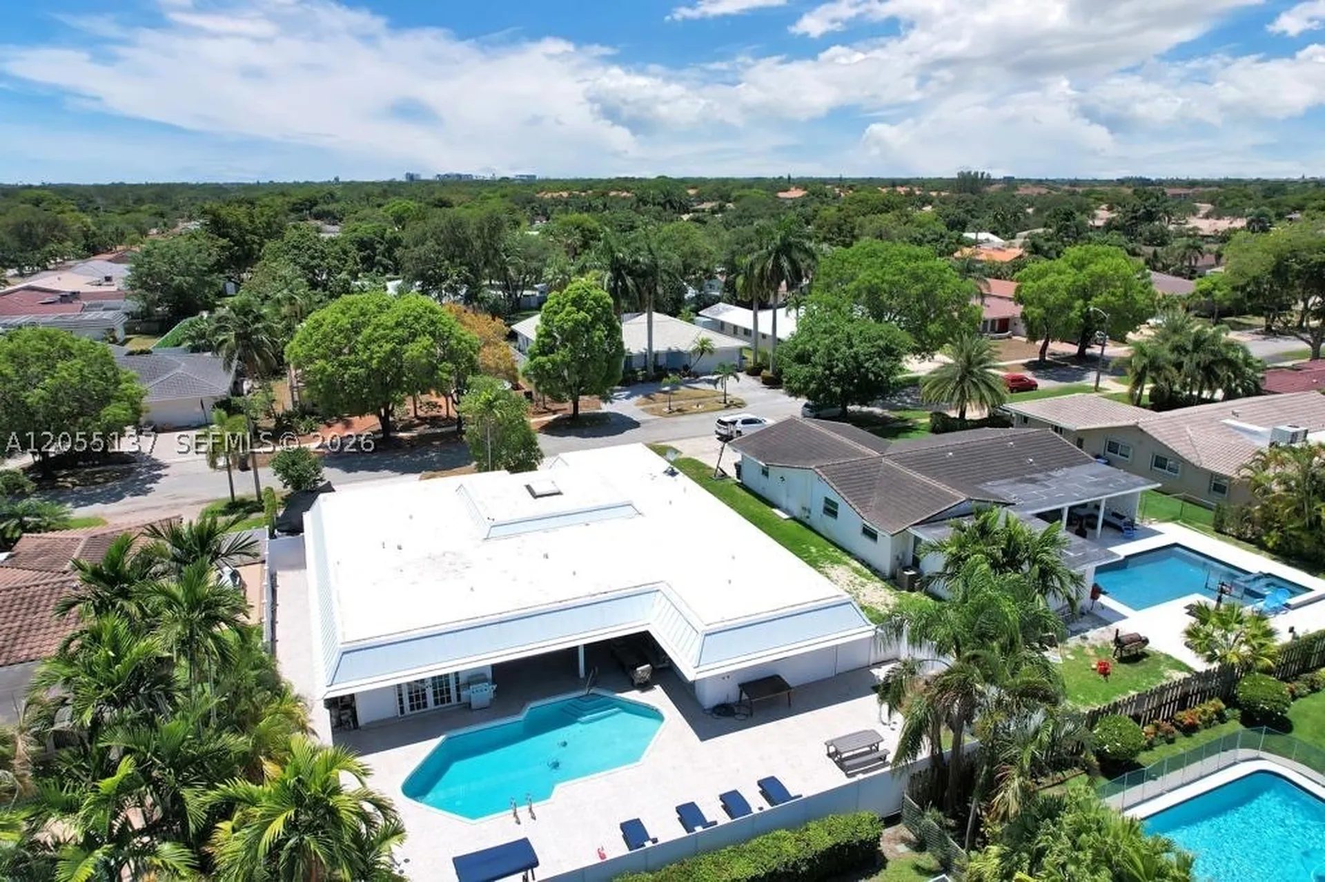3321 N 37th Street Hollywood FL 33021