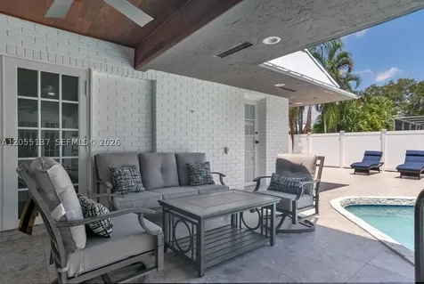 3321 N 37th Street Hollywood FL 33021