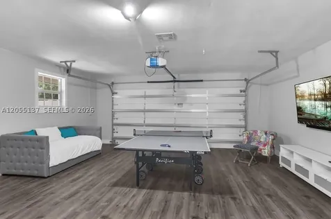 3321 N 37th Street Hollywood FL 33021