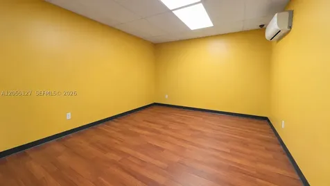 880 E 9th Street Hialeah FL 33010