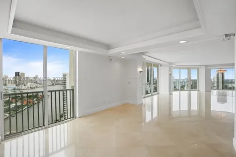 19355 Turnberry Way Aventura FL 33180