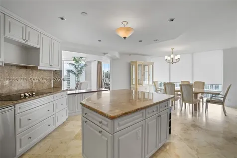 19355 Turnberry Way Aventura FL 33180