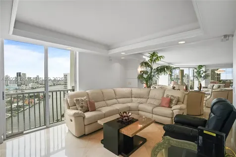19355 Turnberry Way Aventura FL 33180