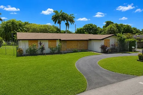 16842 SW 86th Avenue Palmetto Bay FL 33157