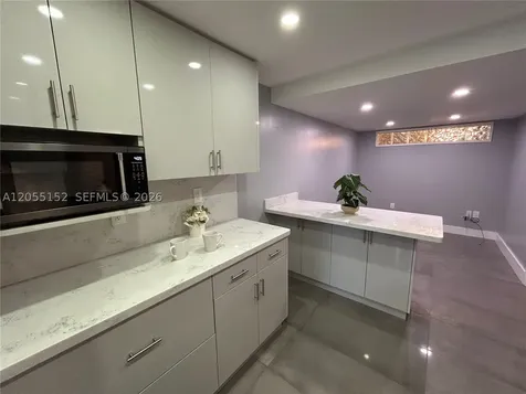 14110 Kendale Lakes Circle Miami FL 33183