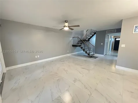 14110 Kendale Lakes Circle Miami FL 33183