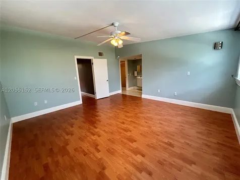 14110 Kendale Lakes Circle Miami FL 33183