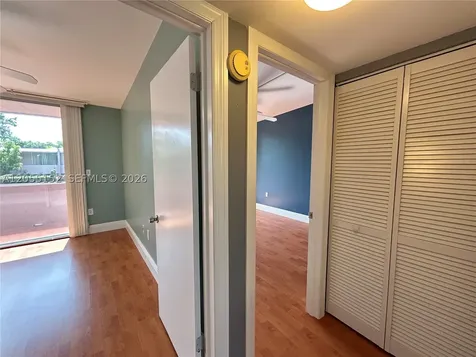 14110 Kendale Lakes Circle Miami FL 33183