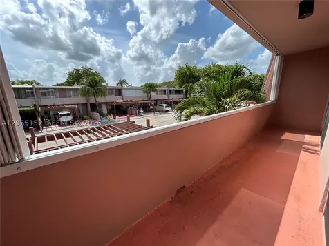 14110 Kendale Lakes Circle Miami FL 33183