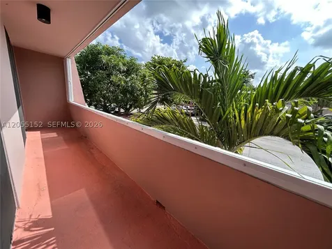 14110 Kendale Lakes Circle Miami FL 33183