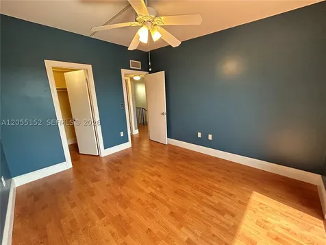 14110 Kendale Lakes Circle Miami FL 33183