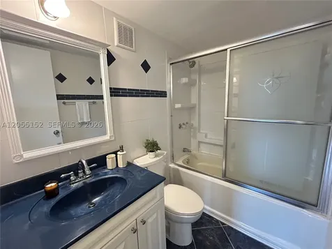 14110 Kendale Lakes Circle Miami FL 33183