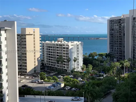 170 SE 14th Street Miami FL 33131