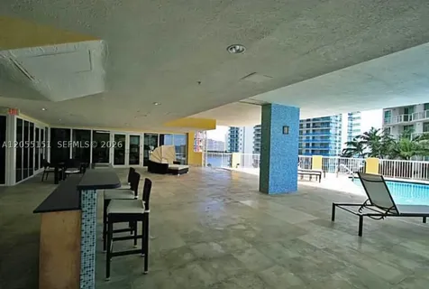 170 SE 14th Street Miami FL 33131