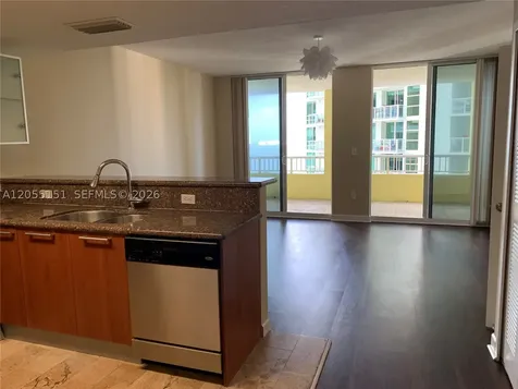 170 SE 14th Street Miami FL 33131