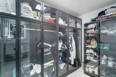 1623 Collins Avenue Miami Beach FL 33139