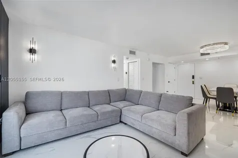 1623 Collins Avenue Miami Beach FL 33139