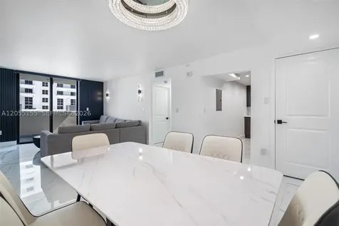 1623 Collins Avenue Miami Beach FL 33139