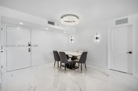 1623 Collins Avenue Miami Beach FL 33139