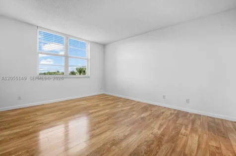 250 Jacaranda Drive Plantation FL 33324