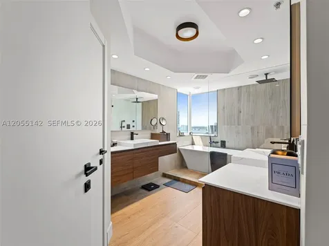 19400 Turnberry Way Aventura FL 33180