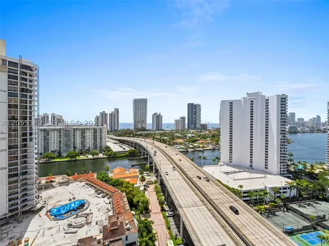 19400 Turnberry Way Aventura FL 33180