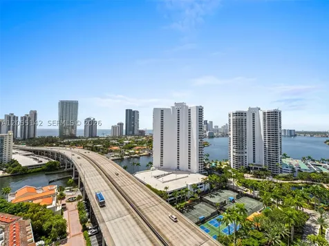 19400 Turnberry Way Aventura FL 33180
