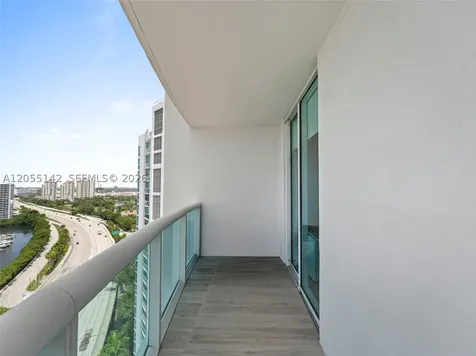 19400 Turnberry Way Aventura FL 33180