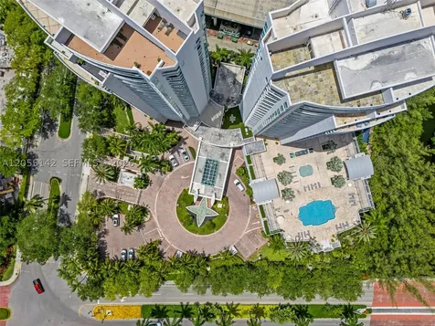 19400 Turnberry Way Aventura FL 33180