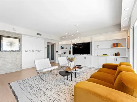 19400 Turnberry Way Aventura FL 33180