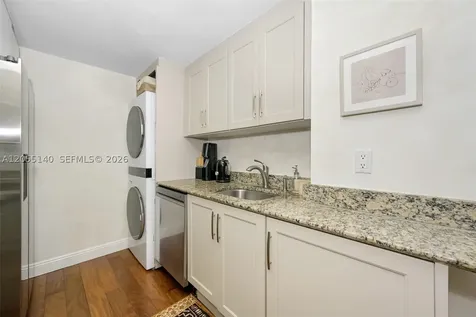10275 Collins Avenue Bal Harbour FL 33154