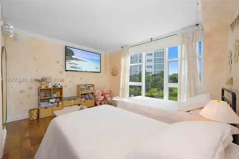 10275 Collins Avenue Bal Harbour FL 33154